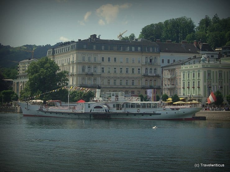 Raddampfer "Gisela" vor Gmunden